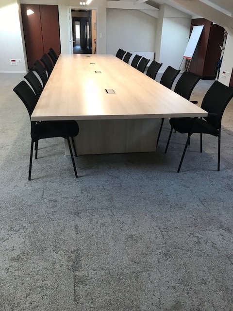 amenagement-bureau-client-table-xxl
